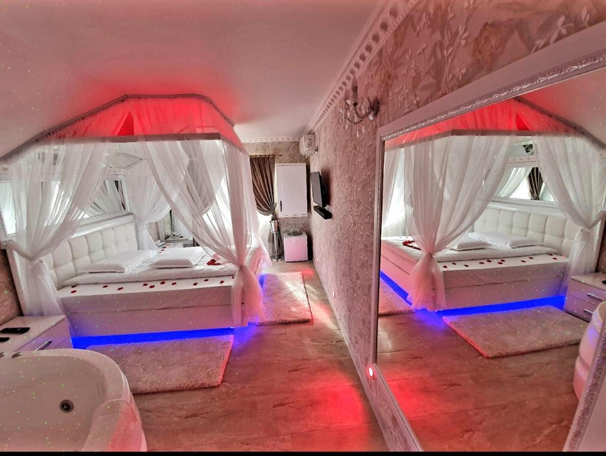 Anadi Hotel Boutique Only Adult Брашов Екстер'єр фото