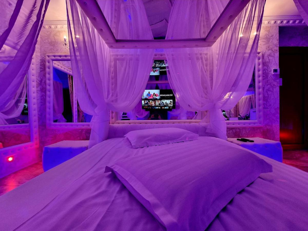 Anadi Hotel Boutique Only Adult Брашов Екстер'єр фото